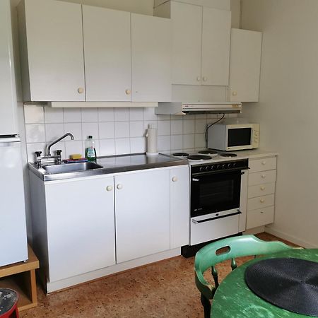 Appartamento Gamla Skolan Rum & Oevernattning I Spjutstorp Camera foto