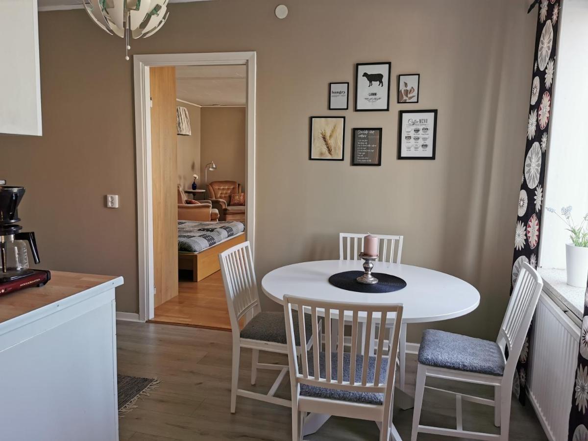 Appartamento Gamla Skolan Rum & Oevernattning I Spjutstorp Esterno foto